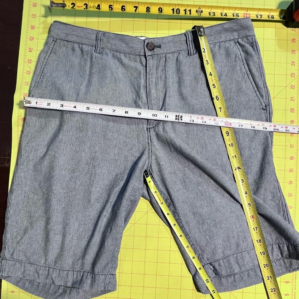VINTAGE JCrew men’s trouser Bermuda shorts 100% cotton chambray pinstripe 32 y2k